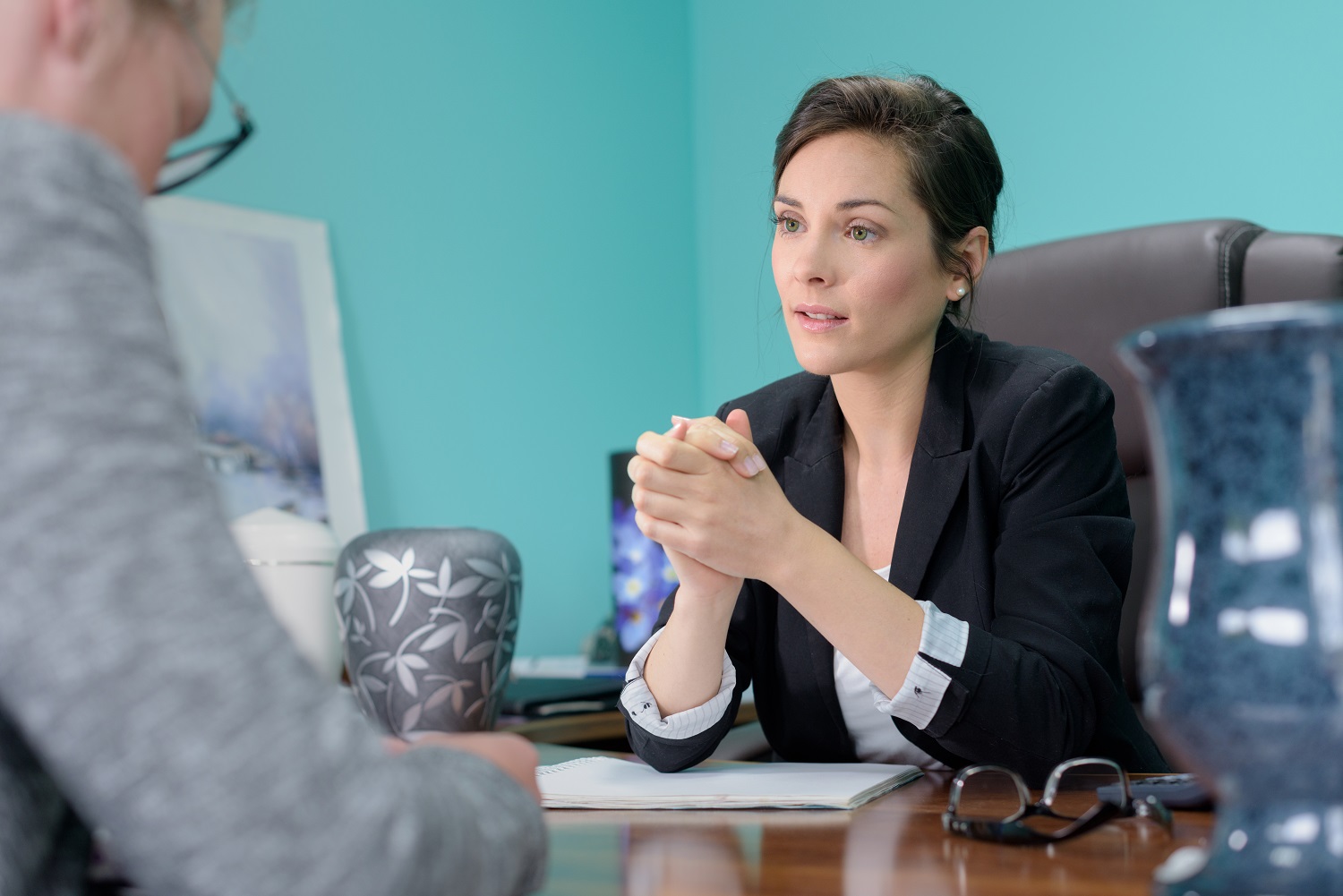 What Questions Will a Funeral Director Ask?